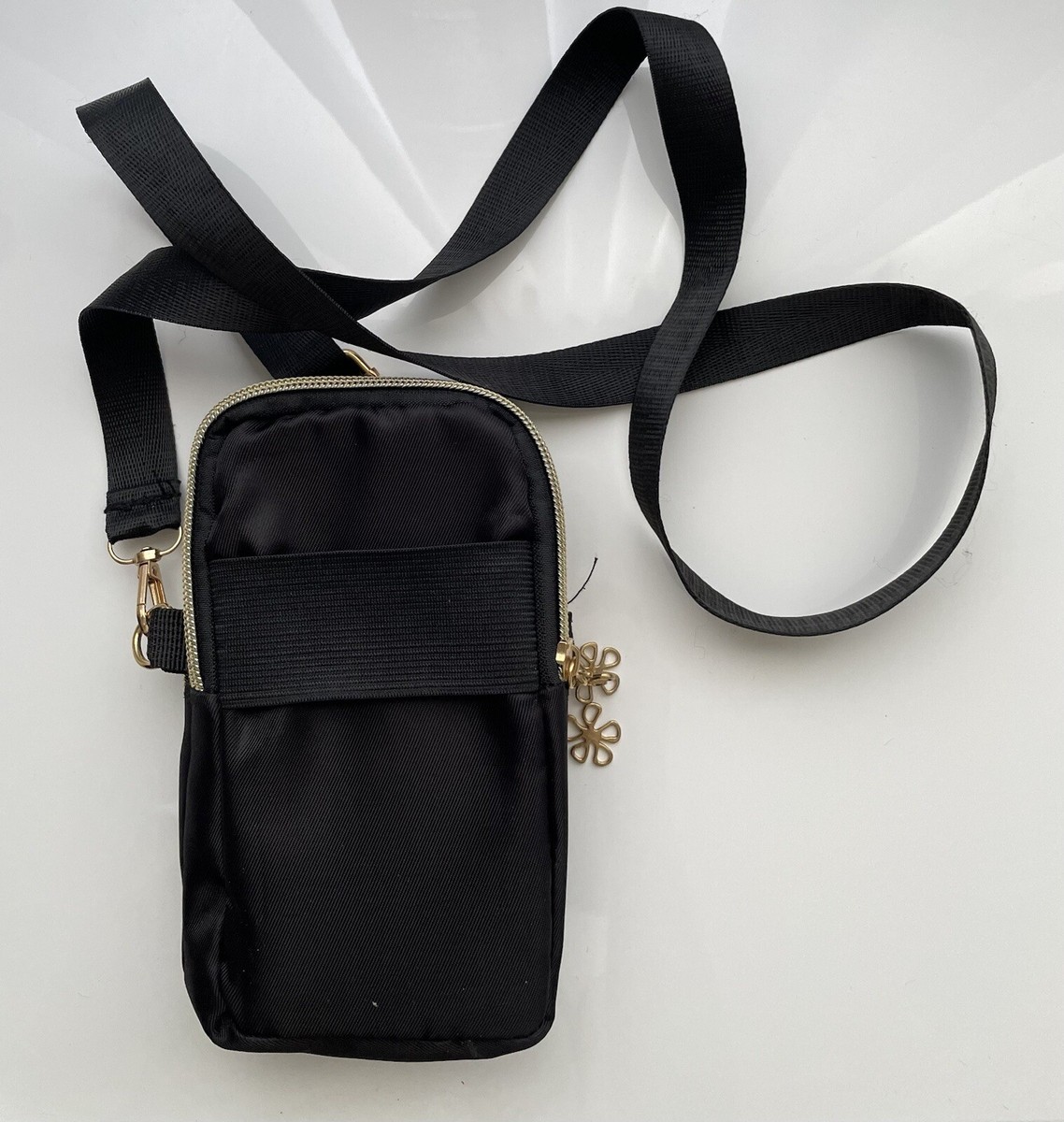 JINGPIN Black 3 Zip Pockets Pouch/Phone / Camera Crossbody JINGPIN Black 3 Zip Pockets Pouch/Phone / Camera Crossbody