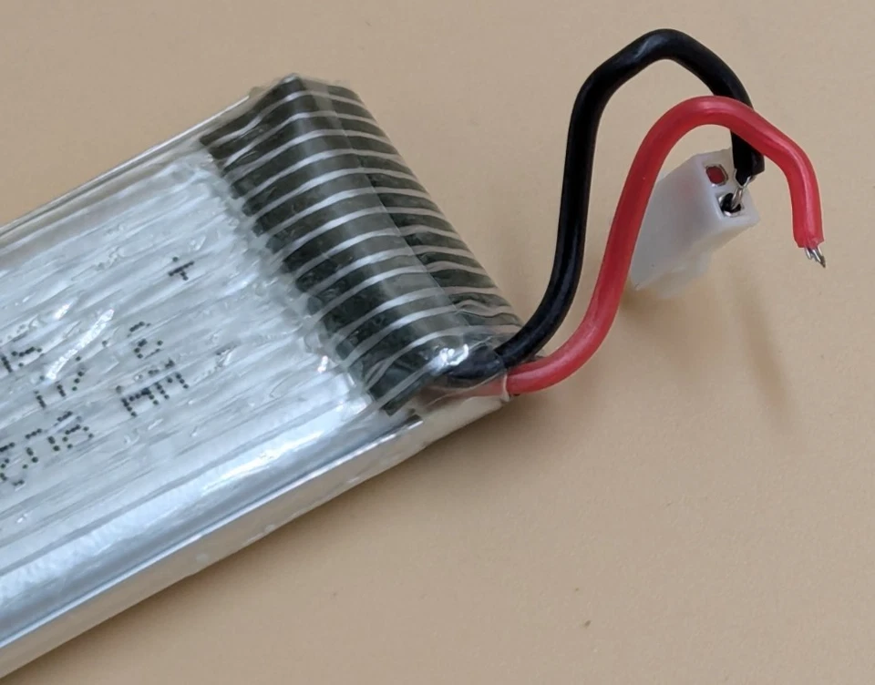 2.4Ghz Drone 4 Channel Remote Control Quadcopter Needs Battery Fixed - Image 4 of 4