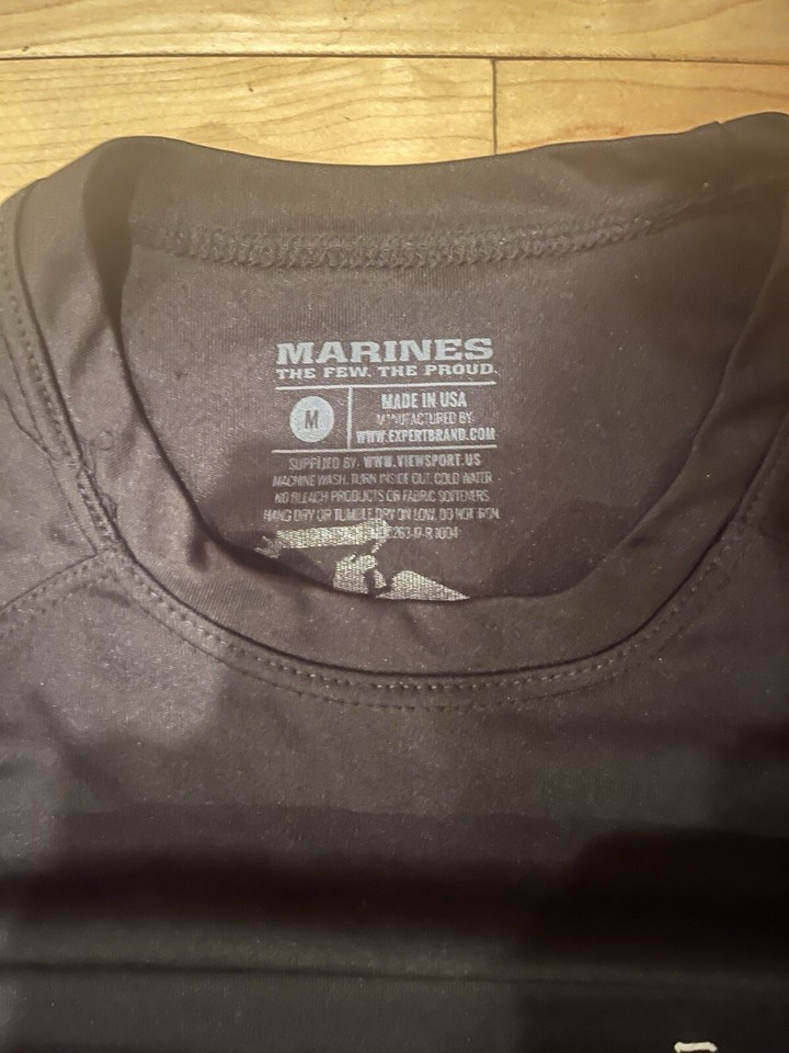 DISCONTINUED USMC PAIN IS WEAKNESS LEAVING THE BODY BLACK T