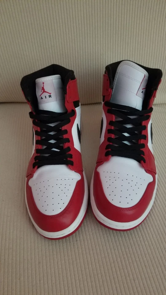 Nike Air Jordan 1 High Retro, foto 3 de 5