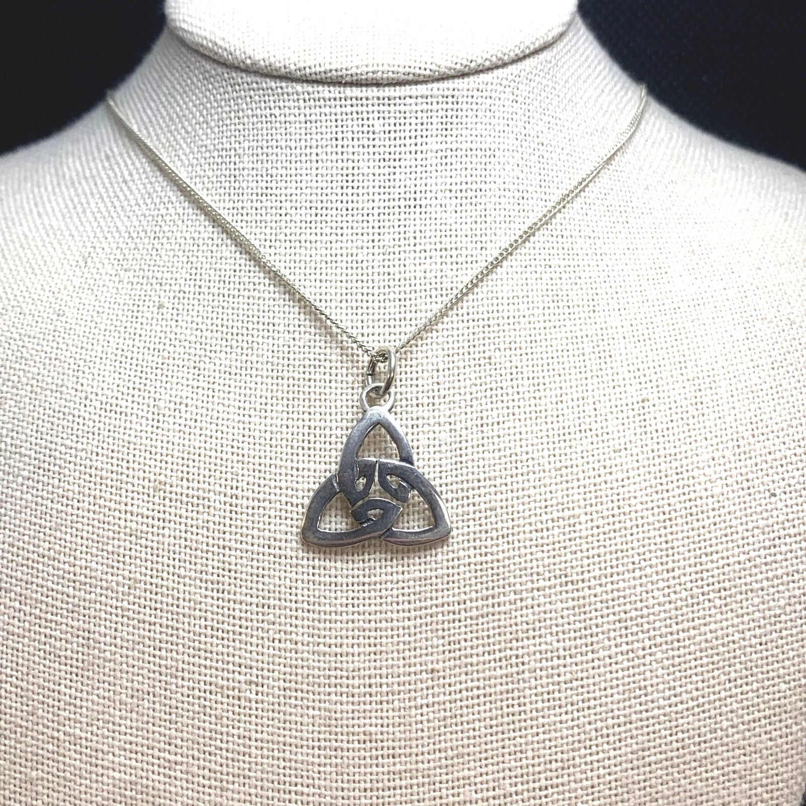VTG Solid Sterling Silver 925 Celtic Trinity Knot… - image 1