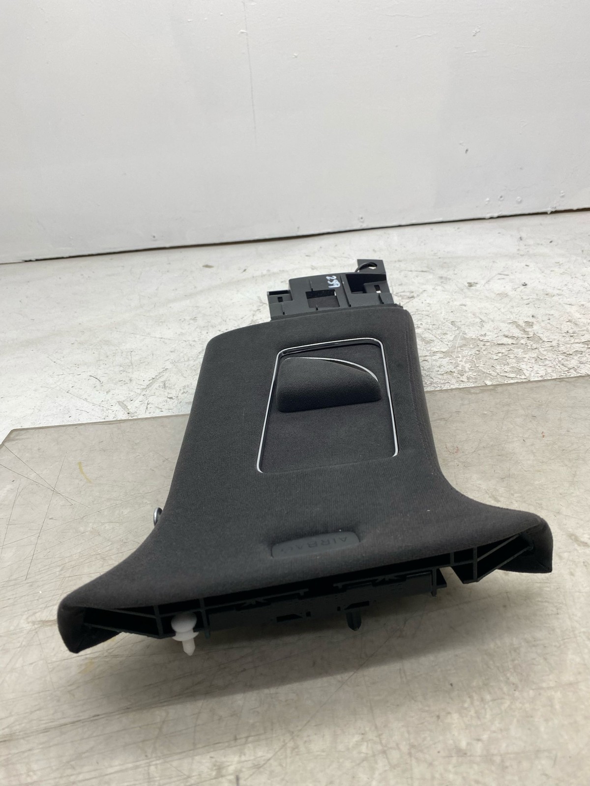 Bentley Flying Spur 2013-2019 RIGHT Pillar trim