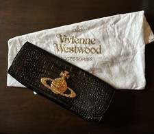 Vivienne Westwood Clutch Handbag With Detachable Chain Strap And Wristlet 
