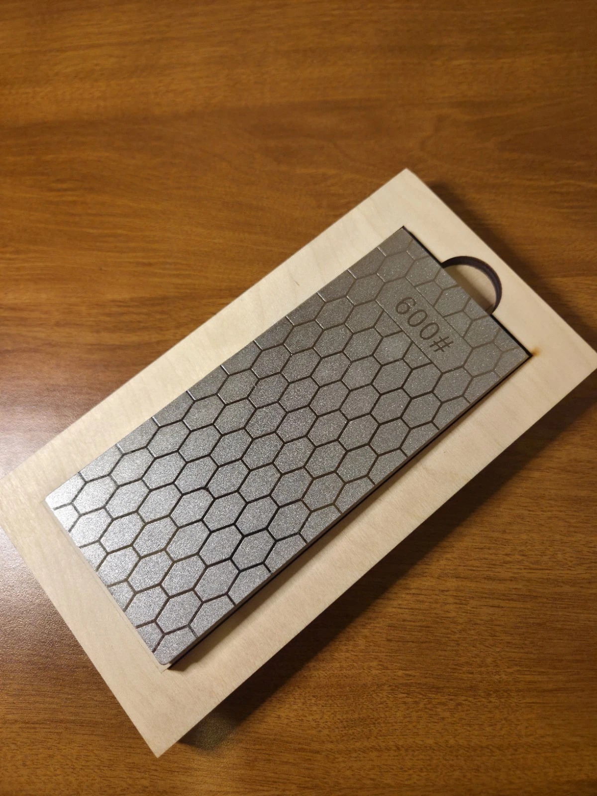 600 Grit Honeycomb Diamond Sharpening Stone Plate with Wooden Stand.