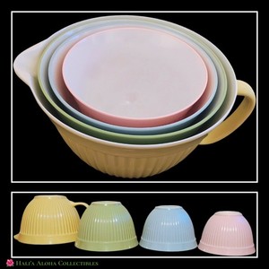 Complete VINTAGE Set: 4 Norpro Grip-EZ Nesting Mixing/Batter 4+3+2+1 Quart Bowls