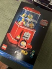 LEGO IDEAS Minifigure Vending Machine 21358 - 16 Minifigs New In Box
