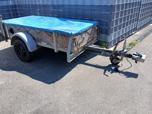 Anhänger 1200kg gebremst Anwärter