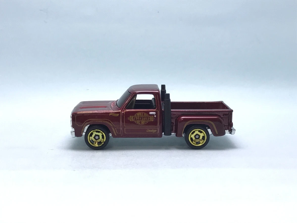 2024 Hot wheels Mainline Basic 78 Dodge LI I Red Express Truck Spun Loose