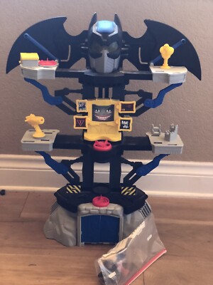 Fisher-Price Imaginext DC Super Friends Transforming Batcave