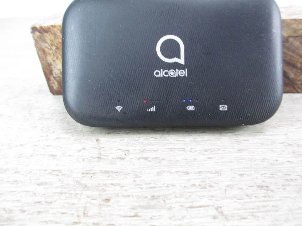 ALCATEL 4G LTE WiFi Hotspot AND POWERBANK - Model - MW43TM (T-Mobile) - Black - Image 4 of 4