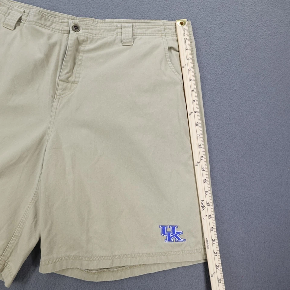 Pantalones Cortos Chinos University Of Kentucky NCAA Para Hombre Tostado Caqui Talla XL 40-42 Entrepierna 9" Foto 2 de 4