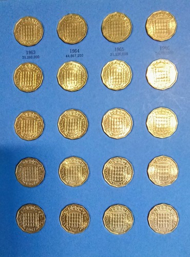 GB Threepence Brass 1937-1970 Whitman Folder F-EF (49 coins) includes 1970 - Picture 3 of 5