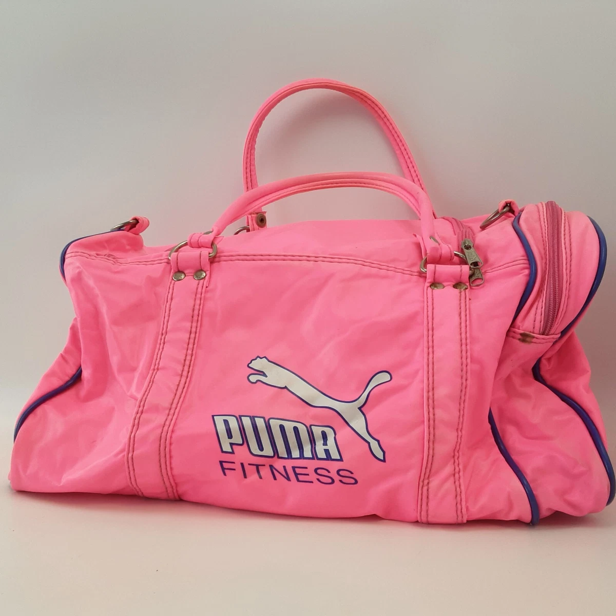 Buy Black Gym Bags for Women by Puma Online | Ajio.com