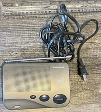 Radio Shack NOAA Weather Alert 7 Channel Digital 12-247A Battery/Plug In