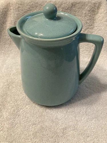 VTG. Rare McCoy Blue Pitcher w/Lid, Milk, Coffee, Tea, Juice, Water, Real McCoy!