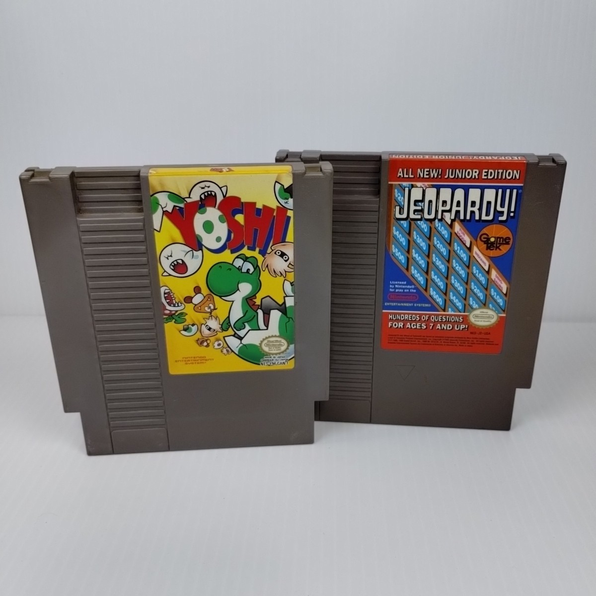 VTG 1985 Nintendo Console 2 Game Bundle W 2 Controllers & Zapper