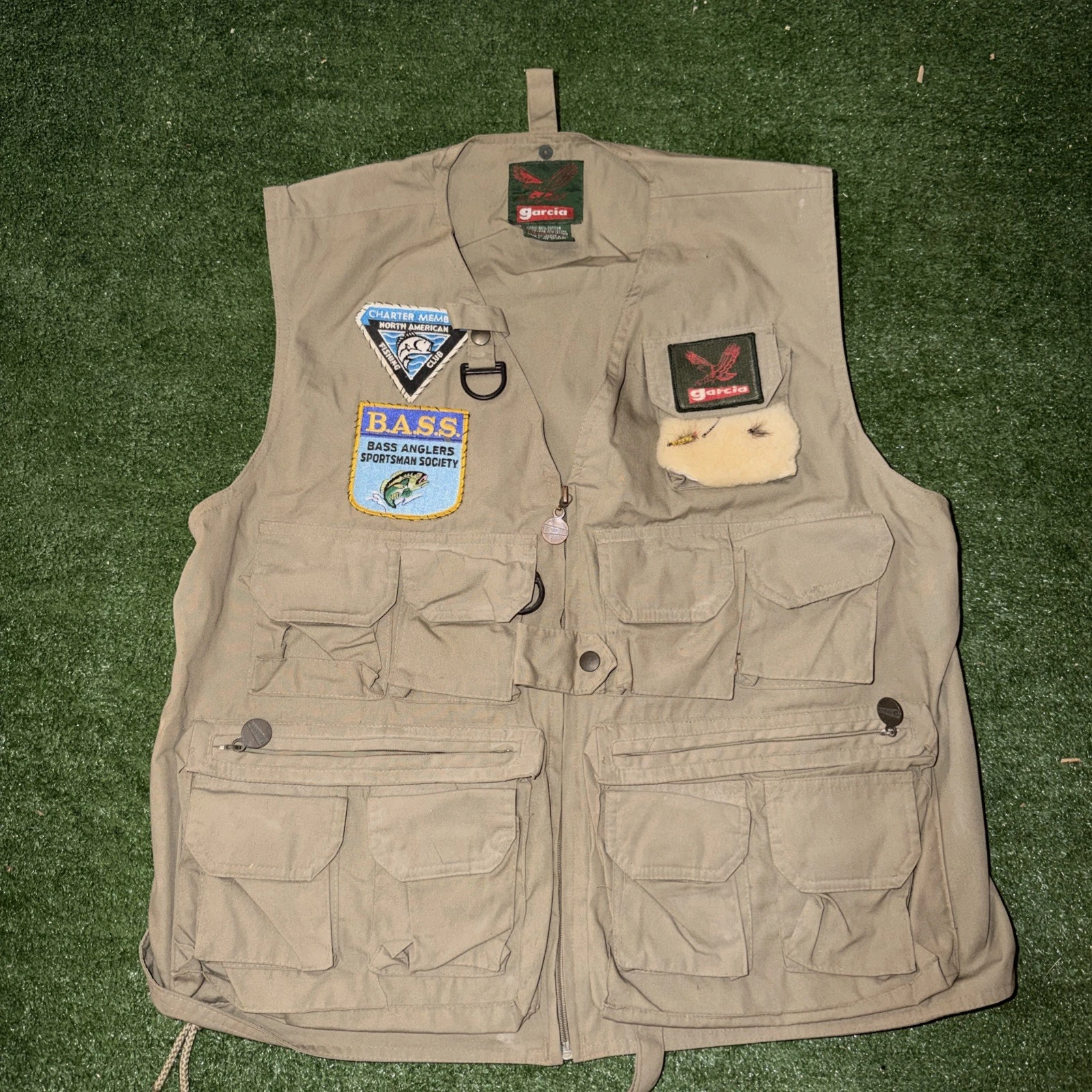 Vintage Garcia Fishing Vest w/ Patches BASS & North American Club; Fits All