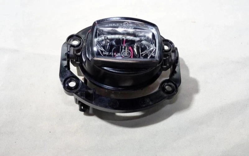 GENUINE MOPAR JEEP COMPASS 22-25 FRONT LEFT/RIGHT LED FOG LIGHT LAMP 68470159AA - Image 2 of 3