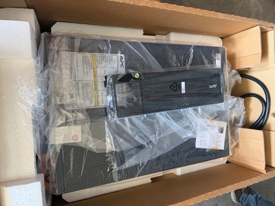 APC SRT5KRMXLT  Smart-UPS SRT, 5000VA 4250W, 2x L6-20R/30R 208V USV, in OVP#1758