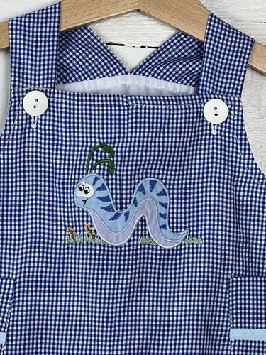 Boys HOUSE of HATTEN Sz 6m Shortall Jon Jon Overall Blue Gingham Worm Applique - Picture 2 of 4