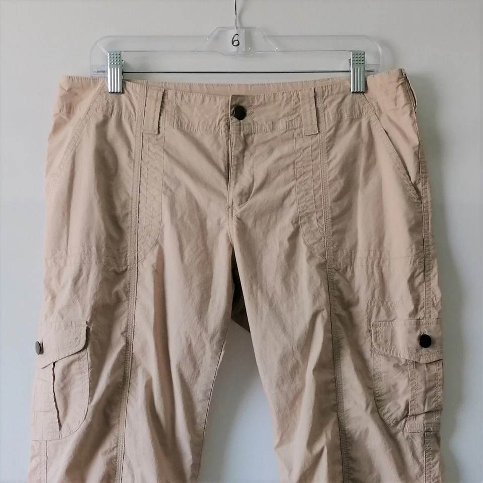 Pantalones capri recortados Boston Proper beige tiro medio bolsillos cargo talla 10 Foto 2 de 4