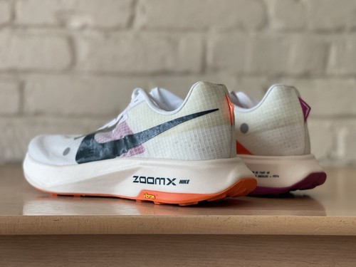 Nike ZoomX Ultrafly Trail Flyplate Zapatos para Correr DZ0489-101 Mujeres Talla 11.5 Hombres 10 - Imagen 8 de 10