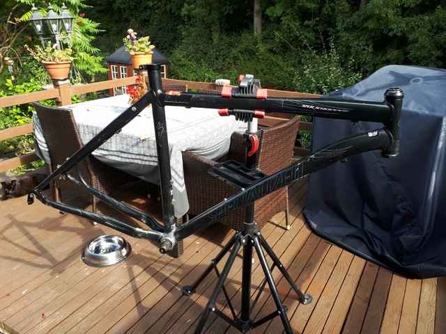 specialized rockhopper bottom bracket