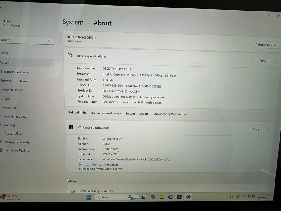 Microsoft Surface Pro 4 i7-6650U 16GB RAM 256GB SSD Win 11 Pro Chips on Frame - Image 2 of 4