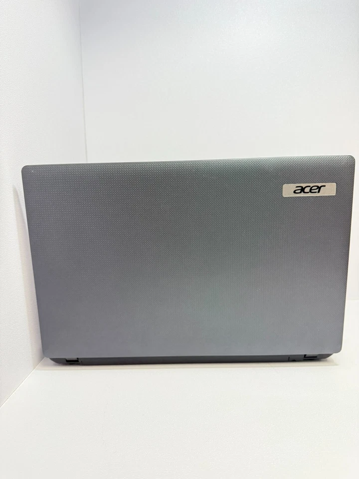 Acer Aspire 5733 - 15,6" - Intel Core i3-M370 - 8GB - 128GB SSD - Klasse B - Bild 2 von 4