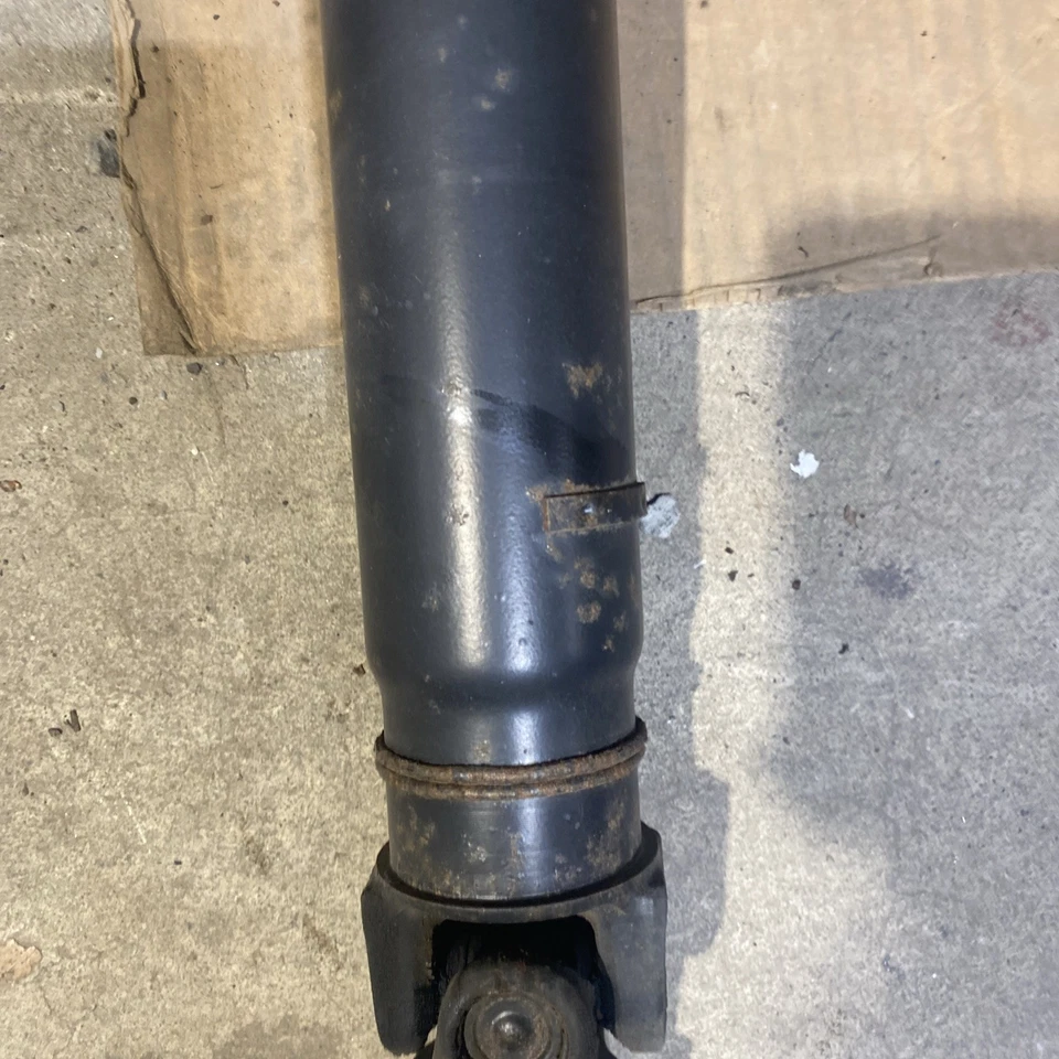 2010 2011 2012 Subaru Legacy Sedan 2.5 Rear Drive Shaft Assembly Oem  - Image 3 of 4