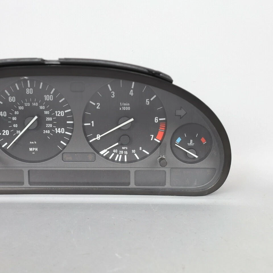 Cuadro de instrumentos velocímetro velocímetro BMW 525i 528i 540i E39 1999-2003 OEM usado Foto 3 de 4