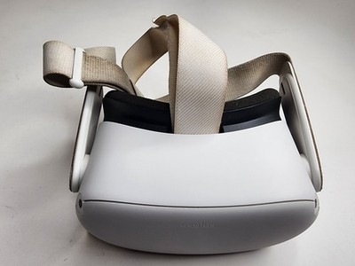 Meta Quest 2 128GB Standalone All-in-One VR Headset KW49CM for