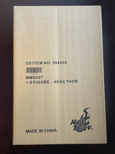 Hot Toys MMS557 Avengers: Endgame Thor 1/6 Figure Complete - Barely Used NICE!  - Picture 6 of 6