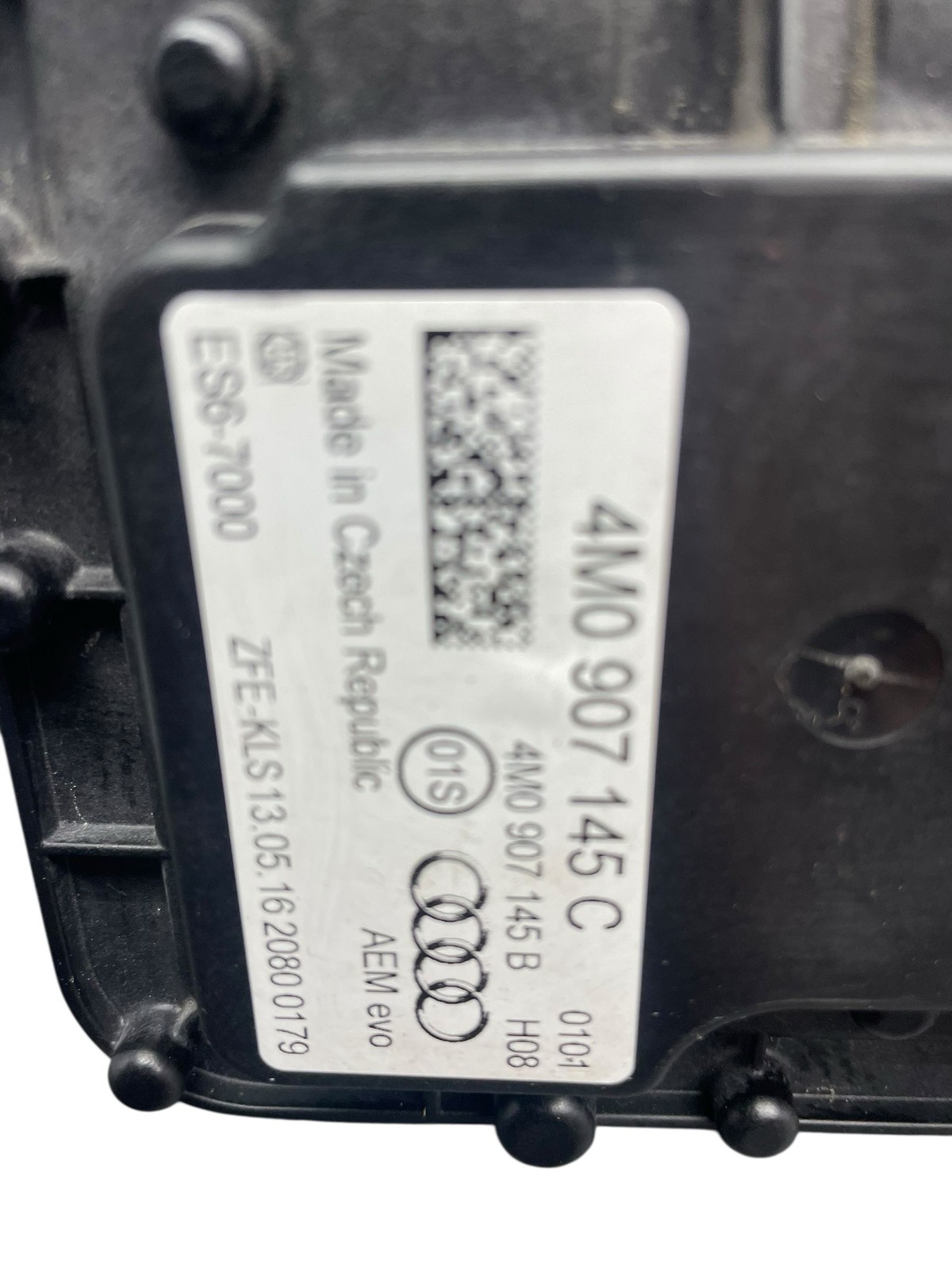 2015-2020 BENTLEY BENTAYGA Electro Hydraulic Engine Mount Control Module Unit