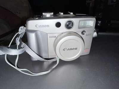 Vintage Canon PowerShot G2 4MP Digital Camera Model PC1015 w/ Carrier Case