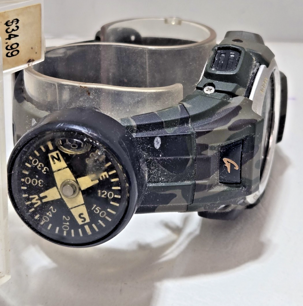 Vintage CASIO G-shock GW-300CFJ Camouflage Digital Solar Radio