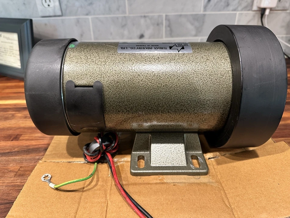 Motor de cinta de correr Turdan 4 hp fuera de una verdadera PS 800 Foto 3 de 4