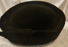 Beautiful Vintage Black Velour Women's Hat