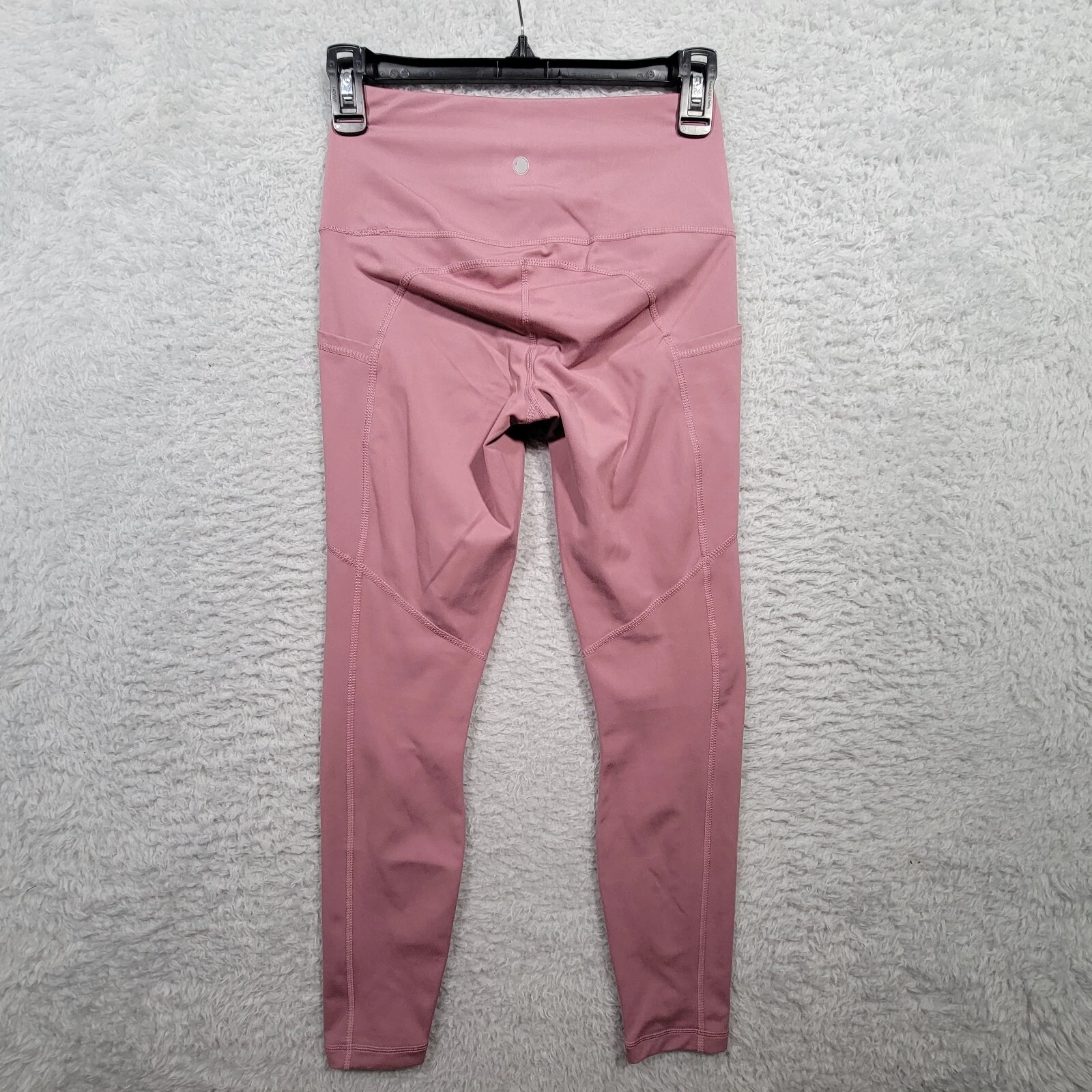 yogalicious dusty thigh pockets leggings