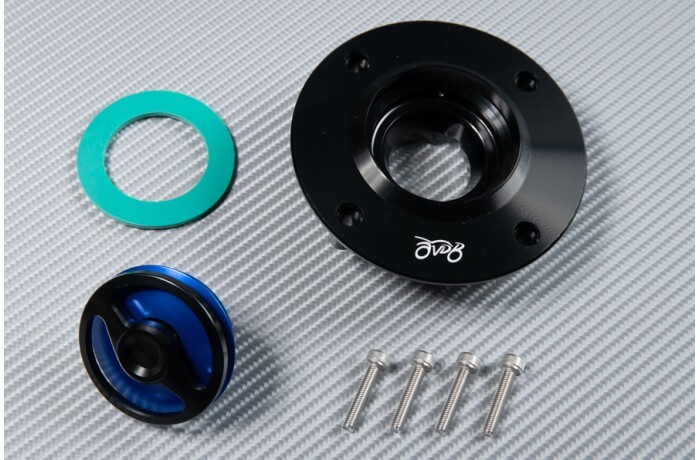 Bouchon de réservoir bleu ouverture rapide pour sessions piste sur Suzuki GSXR 750 1996-1999