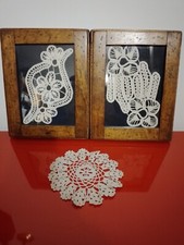 N° 2 quadri di antichi pizzi con cornici antiche + piccolo pizzo rotondo