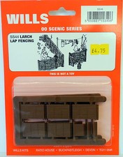 New Wills Scenic Series Larch Lap Fencing SS44