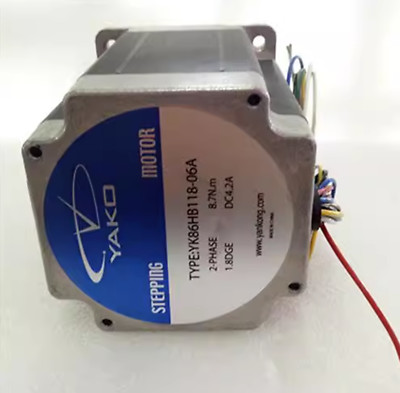 NEW YAKO YK86HB118-06A Stepper Motor DC4.2A