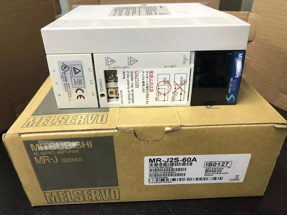 Larga garantía nuevo en caja Mitsubishi MR-J2-60A Servo Drive MRJ260A Foto 2 de 4