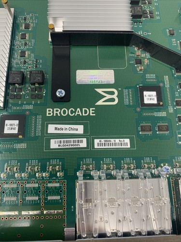Brocade FC16-32 32 Port 16Gb FC Blade Module DCX 8510 40-1000494 NEW - 第 3/4 張圖片