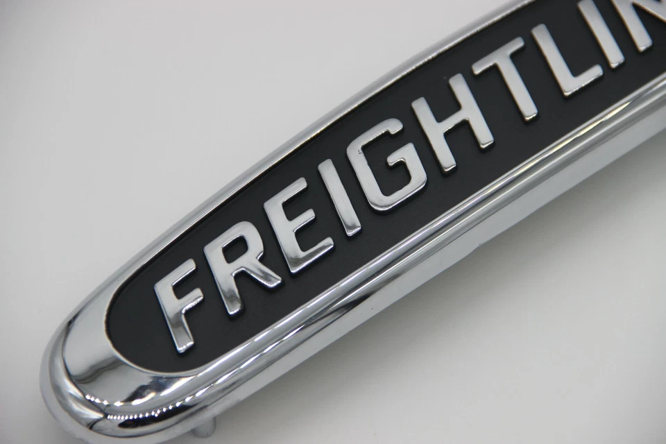 Logo emblema parrilla cromada para Freightliner Foto 4 de 4