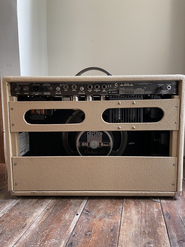 Fender Super-Sonic 112 2-Channel 60-Watt 1x12" Guitar Combo Amp - Picture 2 of 6