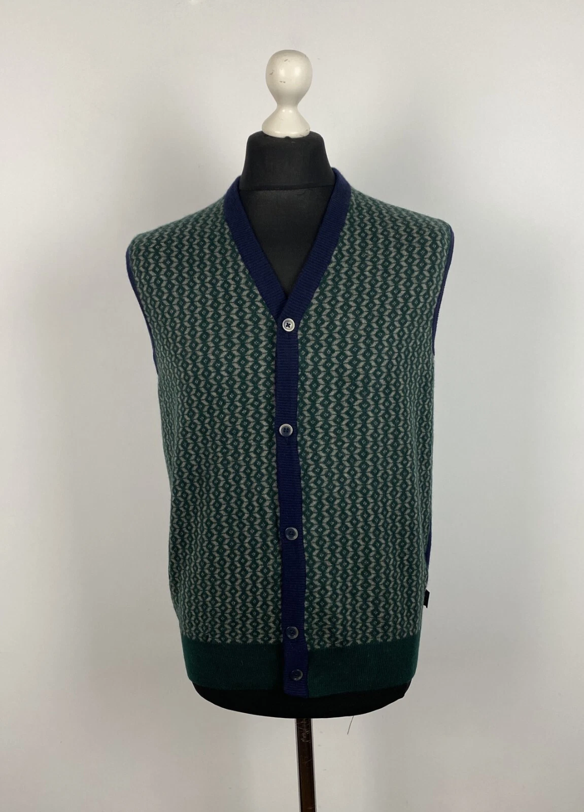 Henry Cotton's Men's Vest 100% Virgin wool Size L