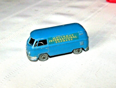 MATCHBOX - 34-a - Volkswagen Van « Matchbox International Express » - En boite
