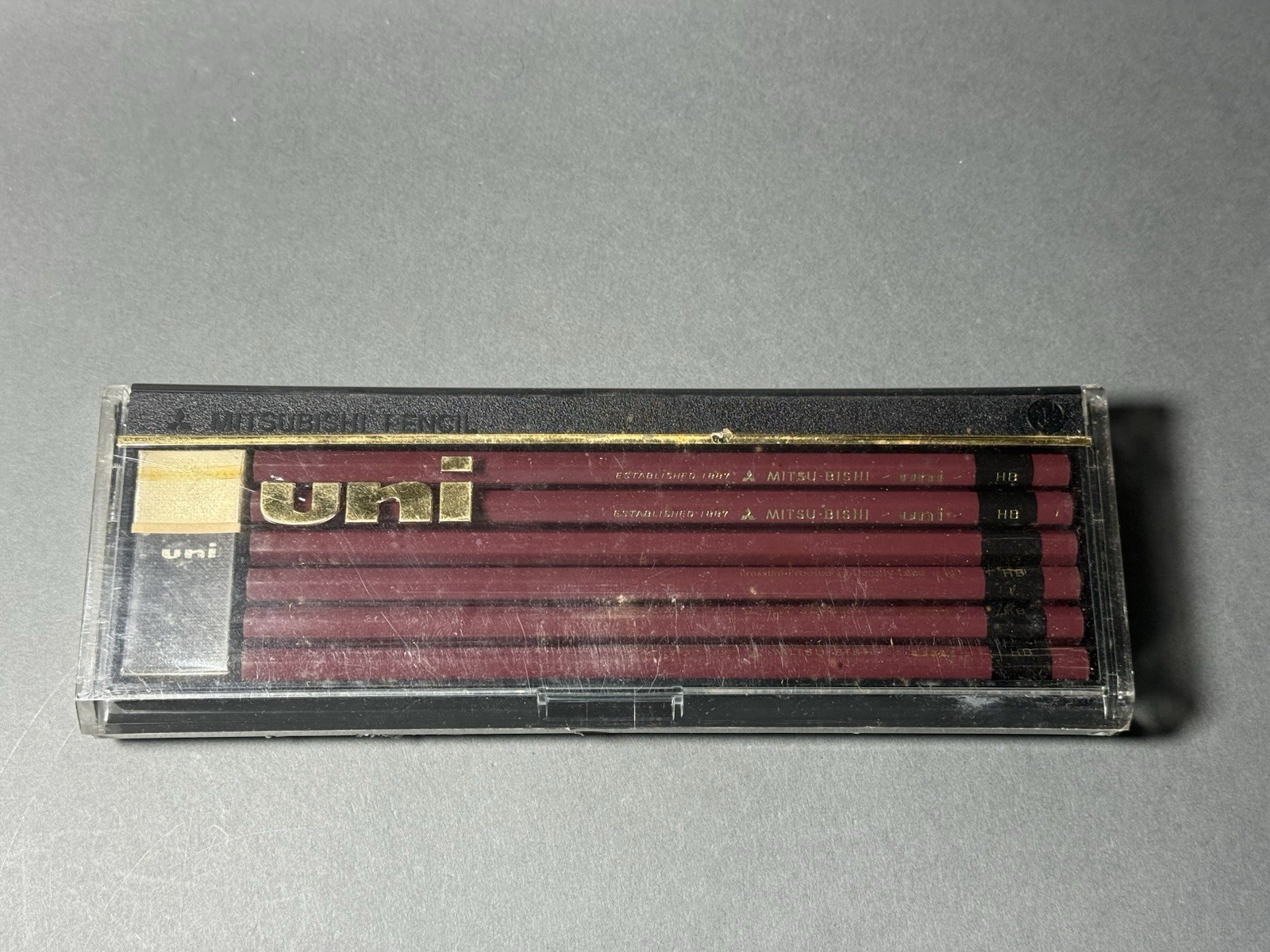 Mitsubishi Uni Hb With Eraser Nos Jis